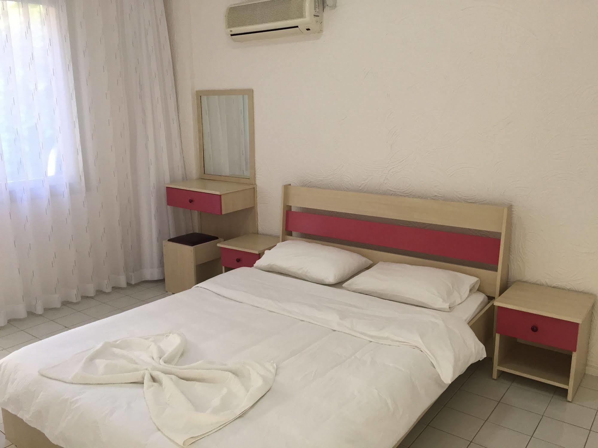 Asia Apart Hotel クシャダス エクステリア 写真